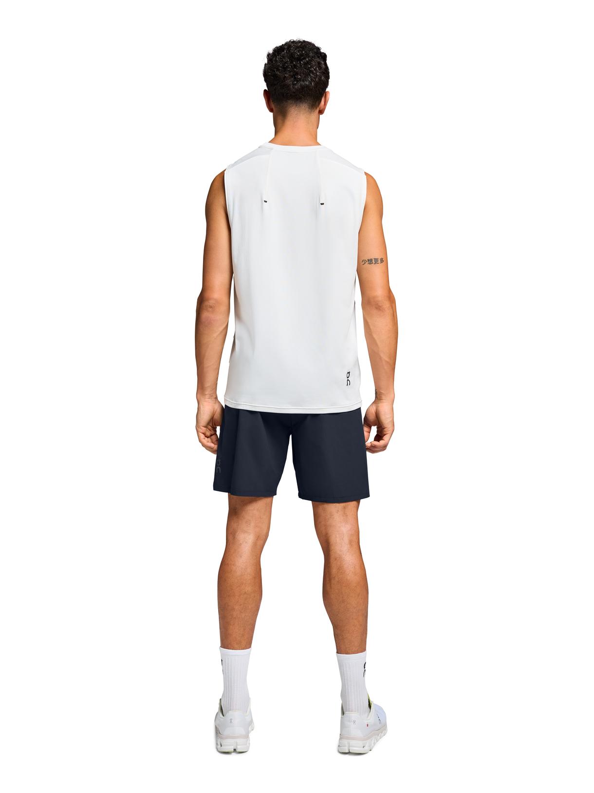 Performance Hybrid Short 4