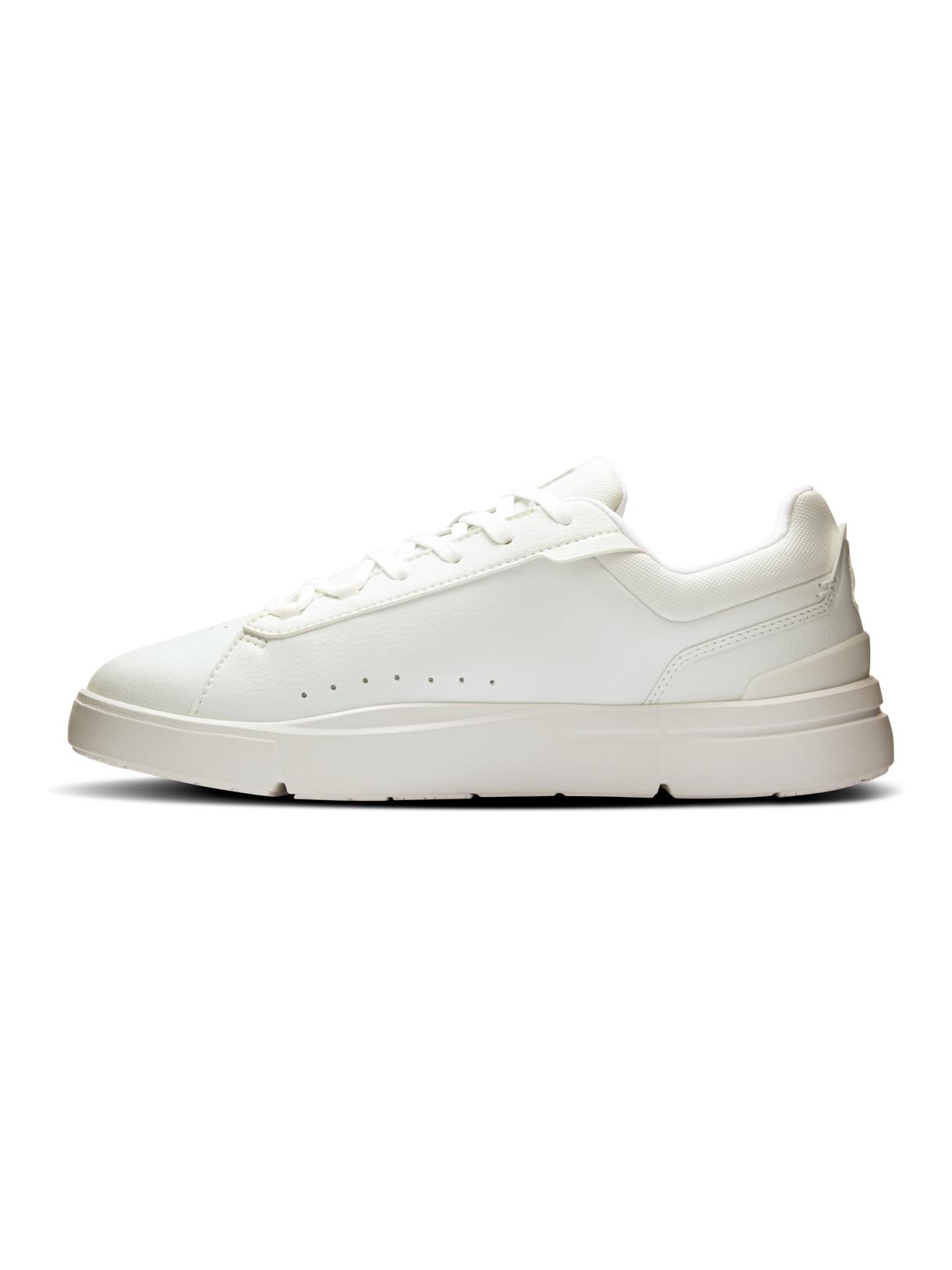 The Roger Advantage Sneaker 4